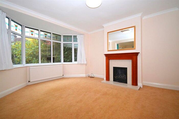5 Bedroom House To Rent In Jennings Road, St Albans, AL1