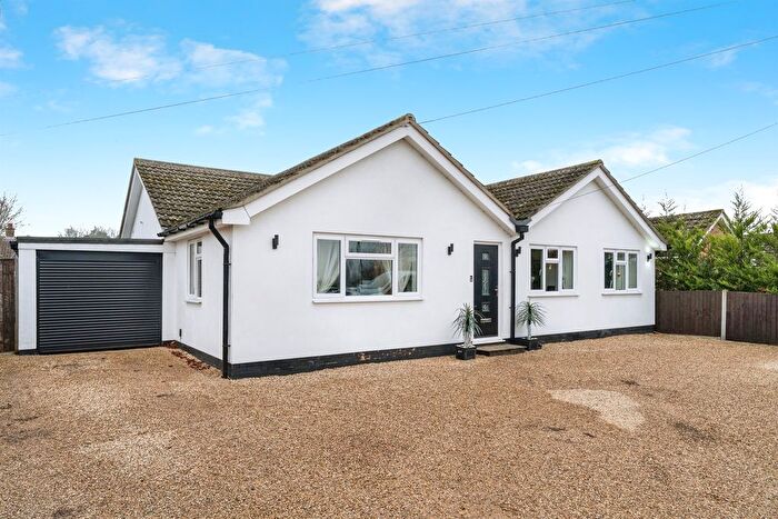 5 Bedroom Detached Bungalow For Sale In Highfields, Lakenheath, Brandon, IP27