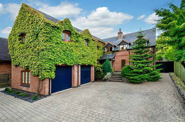 6 Bedroom Detached House For Sale In Dawsons Lane, Barwell, ., LE9