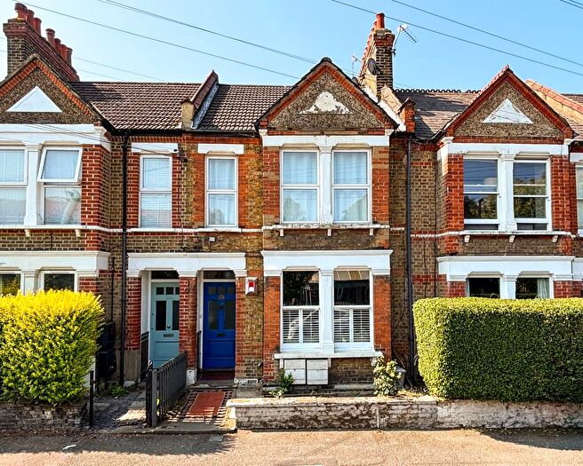 2 Bedroom Flat For Sale In Leahurst Road, Hither Green, SE13