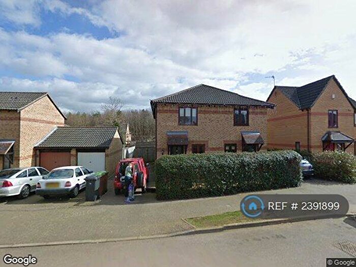 2 Bedroom Semi-Detached House To Rent In Mallard Drive, Woodford Halse, Daventry, NN11