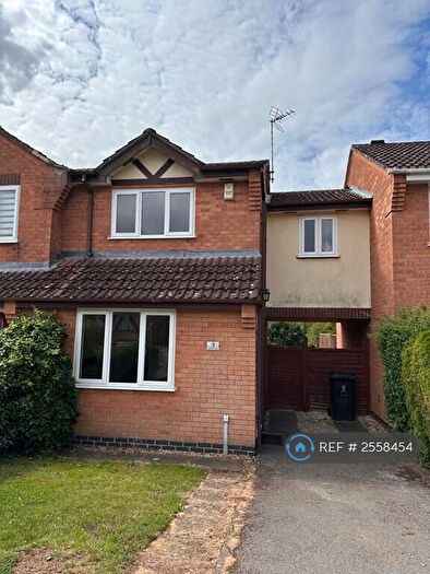 3 Bedroom Terraced House To Rent In Wren Close, Oakham, LE15