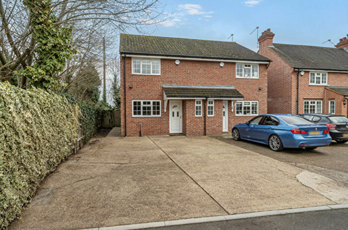 2 Bedroom Semi-Detached House For Sale In Cannon Down Cottages, Cookham, SL6