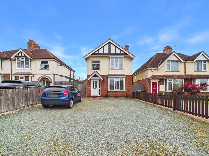 3 Bedroom Detached House For Sale In Cheltenham Road East, Gloucester, Gloucestershire, GL3