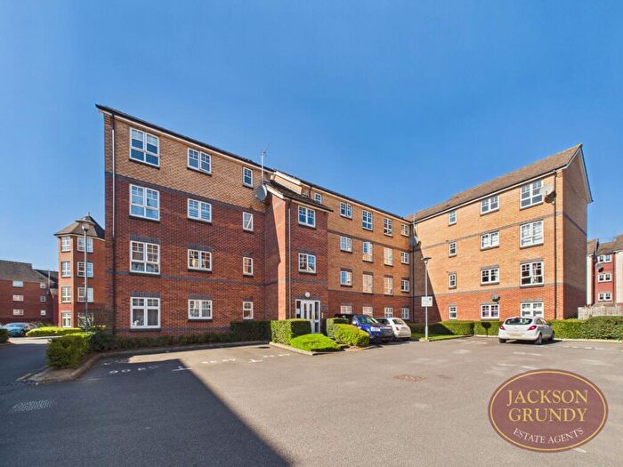 2 Bedroom Flat For Sale In Beckets View, Bedford Road, NN1