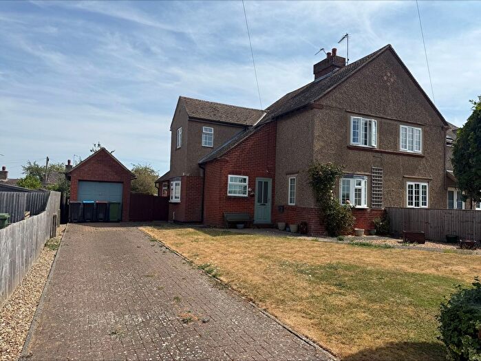3 Bedroom Semi Detached House For Sale In Chicheley Road, North Crawley, Newport Pagnell, MK16