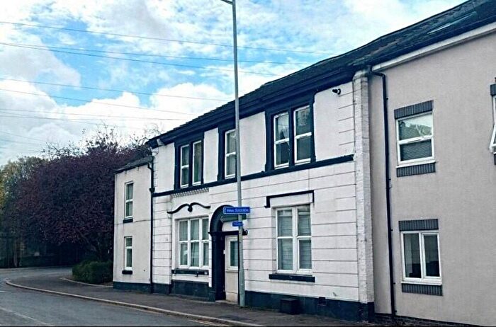 2 Bedroom Flat To Rent In Middlewich Street, Crewe, CW1