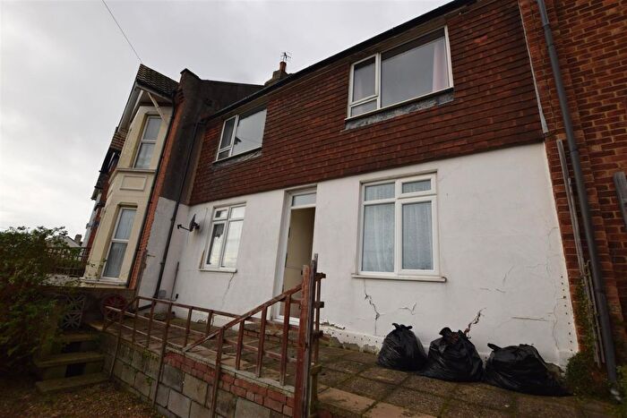 1 Bedroom Flat To Rent In Old London Road, Hastings, TN34