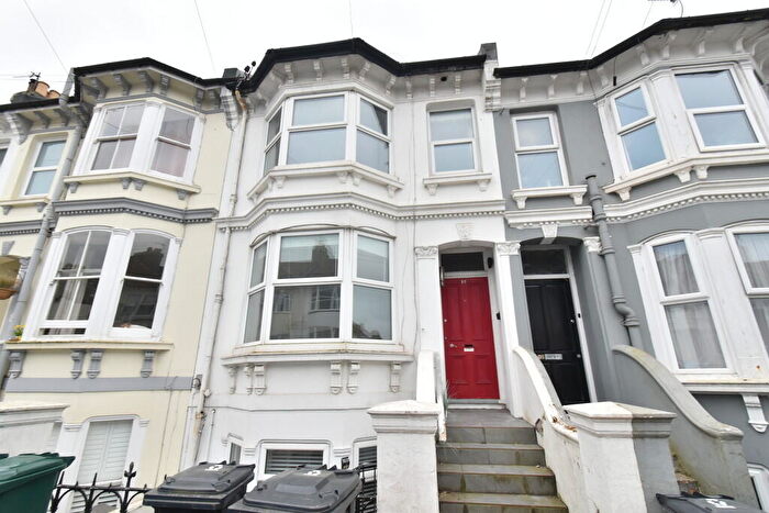 2 Bedroom Maisonette To Rent In Cowper Street, Hove, BN3