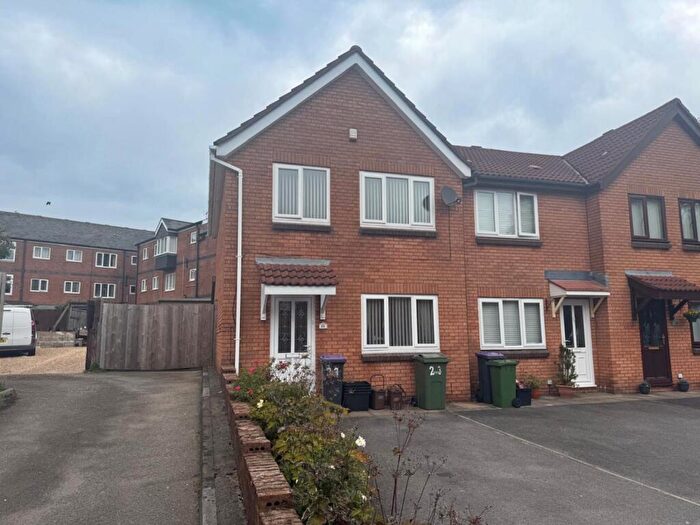 3 Bedroom End Of Terrace House For Sale In Abbey Road, Cwmbran, NP44
