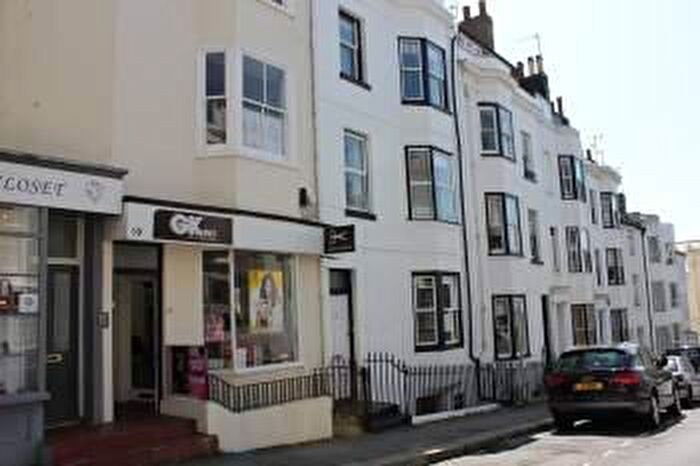 1 Bedroom Flat To Rent In Upper Market Street, Hove, East Sussex, BN3