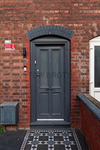 3 Bedroom House To Rent In Dunedin Road, London, E10