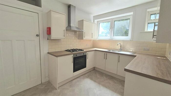 2 Bedroom Apartment To Rent In Walberant Buildings, Hilsea, PO3