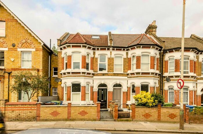 1 Bedroom Flat For Sale In East Dulwich Grove, East Dulwich, London, SE22