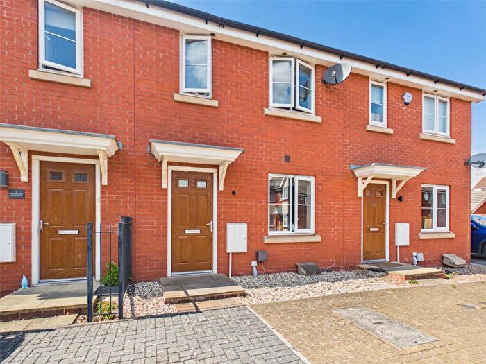 3 Bedroom Terraced House For Sale In Robinswood Close, Brockworth, Gloucester, Gloucestershire, GL3