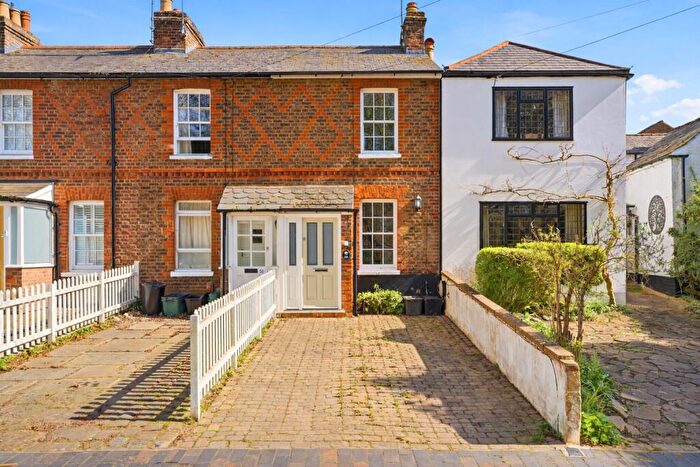 2 Bedroom Terraced House To Rent In New England Street, St. Albans, Hertfordshire, AL3