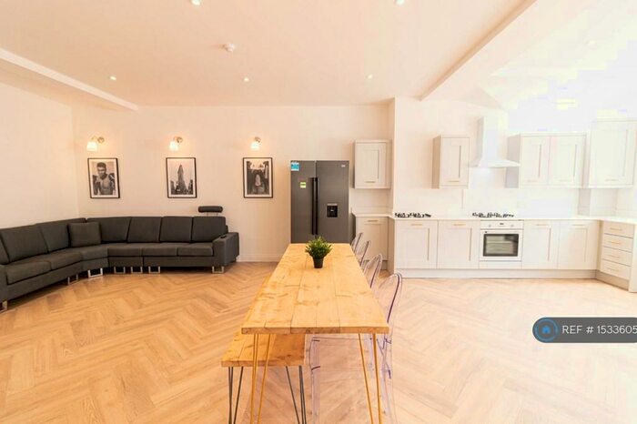 7 Bedroom Semi-Detached House To Rent In Bagot Street, Liverpool, L15