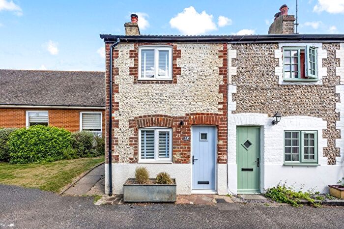 1 Bedroom Cottage For Sale In Church Lane, Upper Beeding, BN44