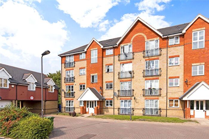 2 Bedroom Flat To Rent In Joseph Hardcastle Close, New Cross Gate, SE14