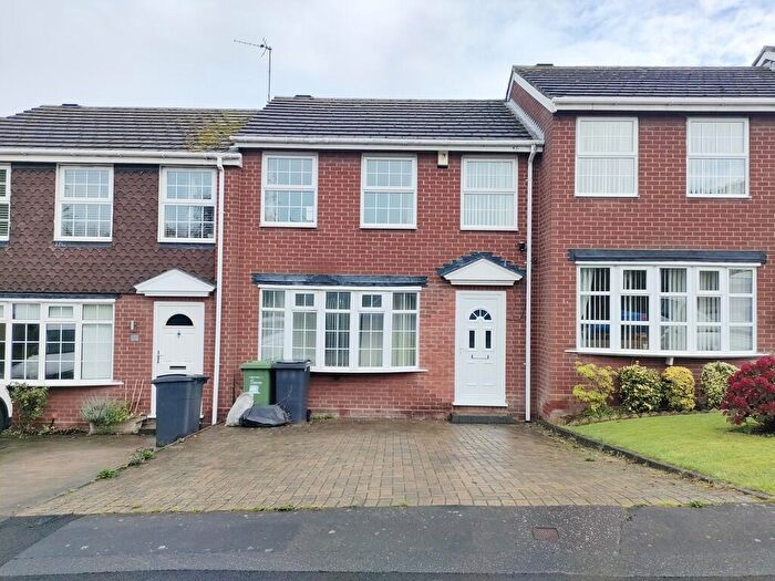 3 Bedroom Terraced House For Sale In Penns Lane, Coleshill, B46
