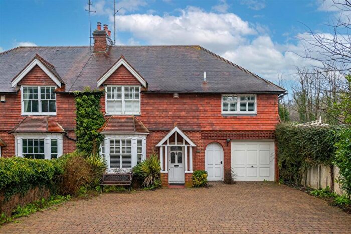 4 Bedroom Semi-Detached House For Sale In London Road North, Merstham, Redhill, RH1