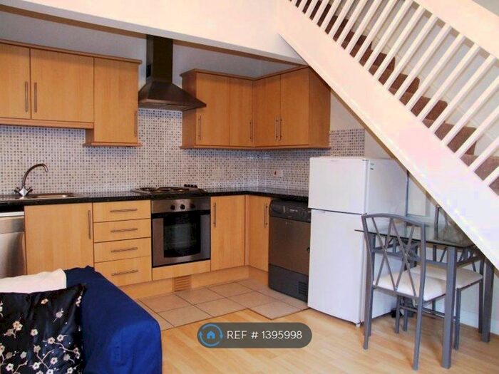 1 Bedroom Semi-Detached House To Rent In Maryfield Walk, Stoke-On-Trent, ST4