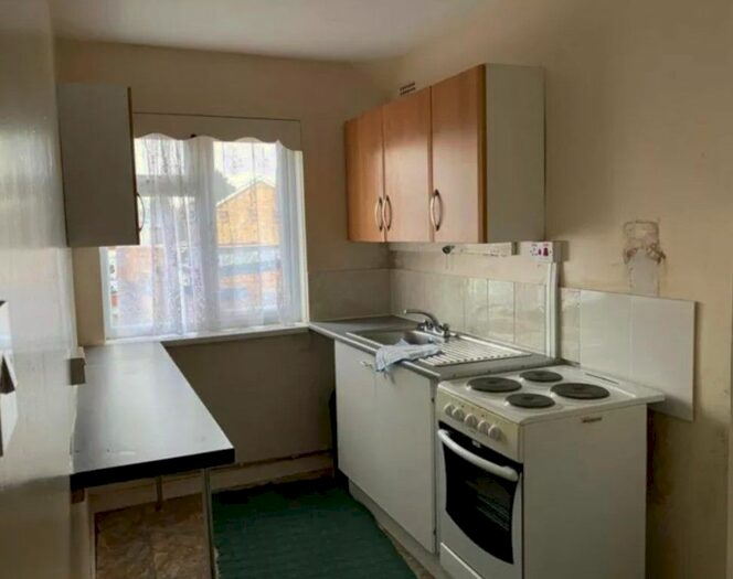 1 Bedroom Flat To Rent In Golden Hillock Road, Small Heath, Birmingham, B10