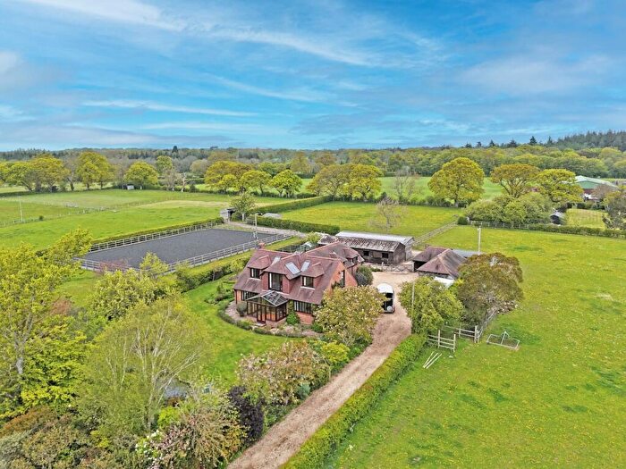 3 Bedroom Detached House For Sale In Ossemsley, Christchurch, BH23