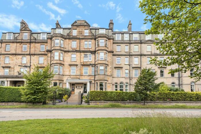 3 Bedroom Apartment To Rent In Prince Of Wales Mansions, Harrogate, HG1