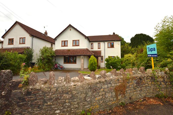 4 Bedroom Detached House For Sale In Sparrow Hill Way, Axbridge, BS26