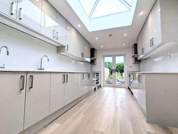 1 Bedroom Property To Rent In Mount Hill Road, Hanham, Bristol, Gloucestershire, BS15