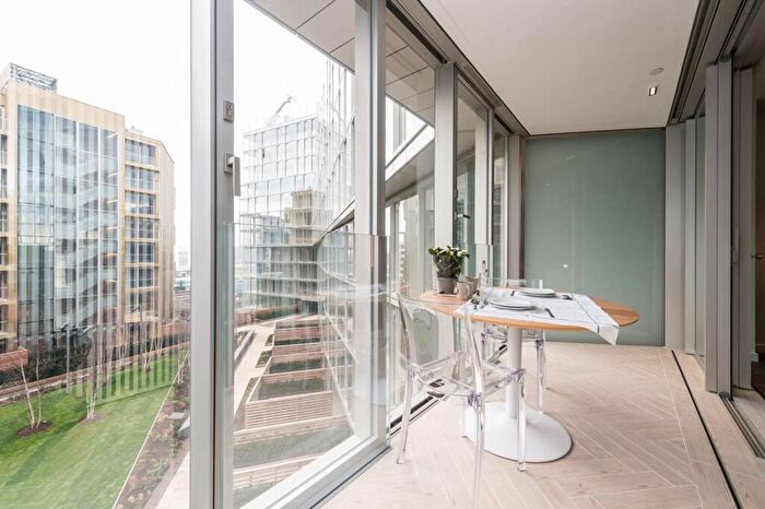 1 Bedroom Flat For Sale In Scott House, Circus Road West, Battersea Power Station, London, SW11