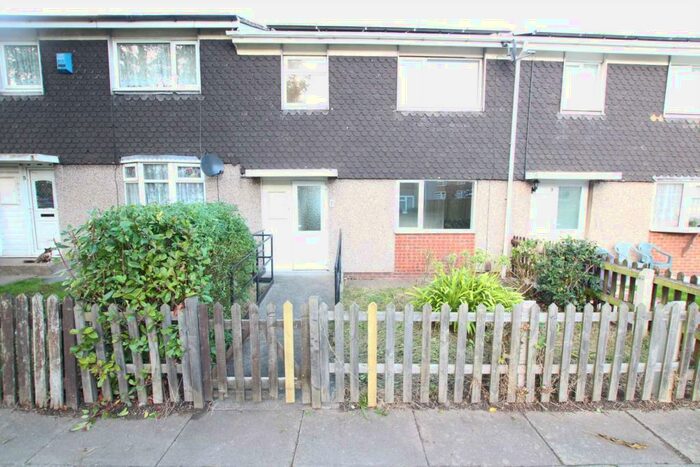 3 Bedroom Terraced House To Rent In Saltergate, Grimsby, DN37