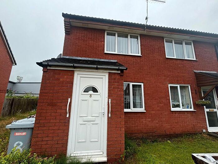 2 Bedroom Semi-Detached House To Rent In The Beeches, Nantwich, CW5