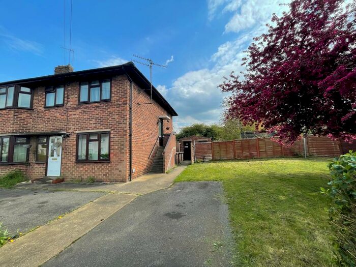 2 Bedroom Flat To Rent In Sycamore Drive, Sleaford, NG34