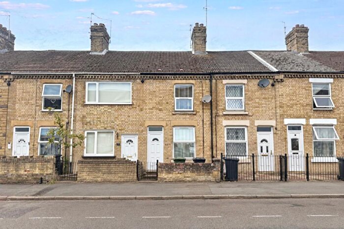 2 Bedroom Terraced House For Sale In Charles Street, Peterborough, PE1