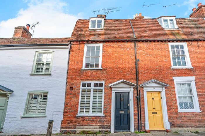 3 Bedroom Terraced House For Sale In Park Row, Farnham, Surrey, GU9