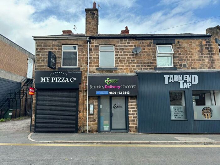 2 Bedroom Terraced House For Sale In Racecommon Road, Barnsley, S70