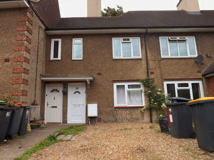 2 Bedroom Maisonette To Rent In Greycote, Shortstown, MK42