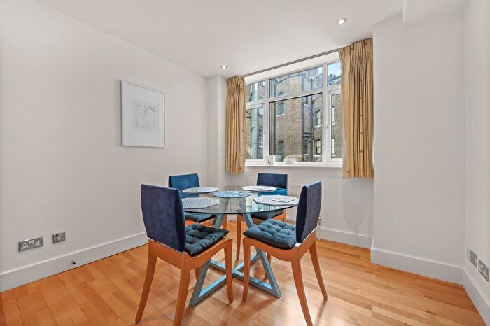 2 Bedroom Flat For Sale In St. Martin's Lane, Charing Cross, WC2N - Photo 5