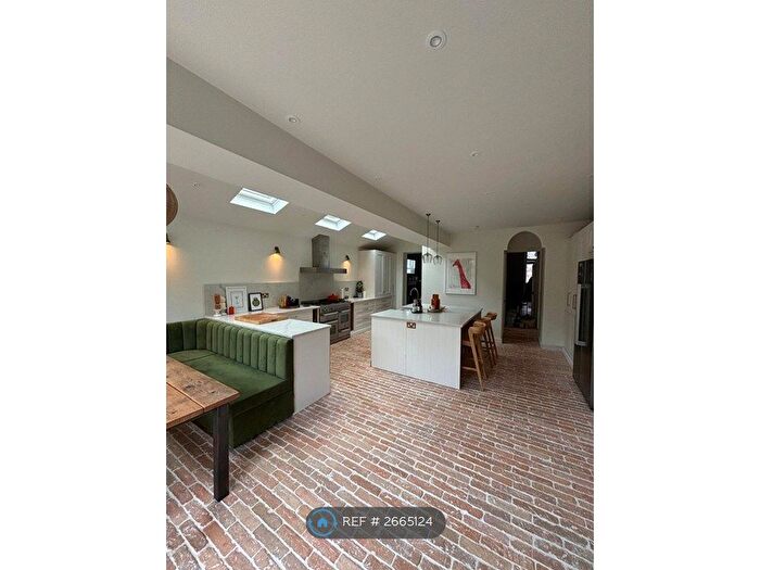 4 Bedroom Terraced House To Rent In Warwick Road, Margate, CT9