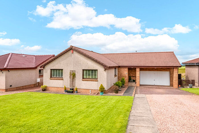 4 Bedroom Detached Bungalow For Sale In Craighouse Place, Dunfermline, KY12