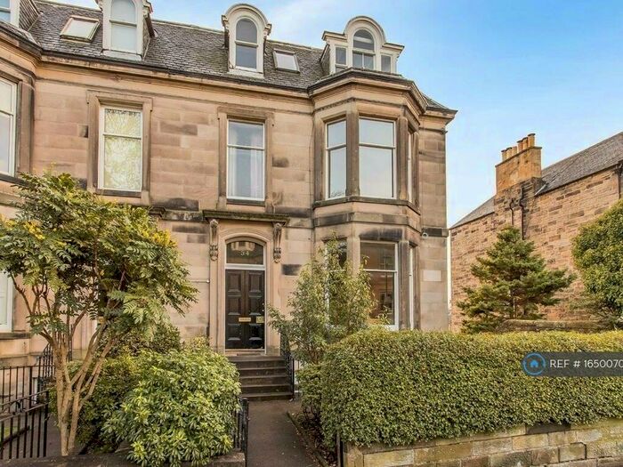 3 Bedroom Flat To Rent In Mayfield Terrace, Edinburgh, EH9