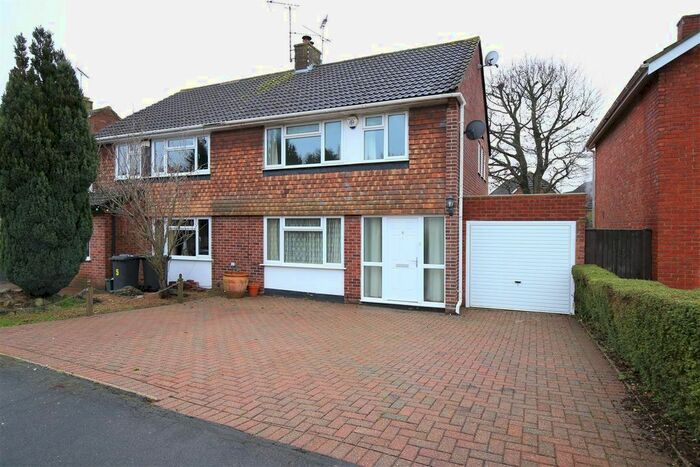 3 Bedroom Semi-Detached House To Rent In Staleys Road, Borough Green, Kent, TN15