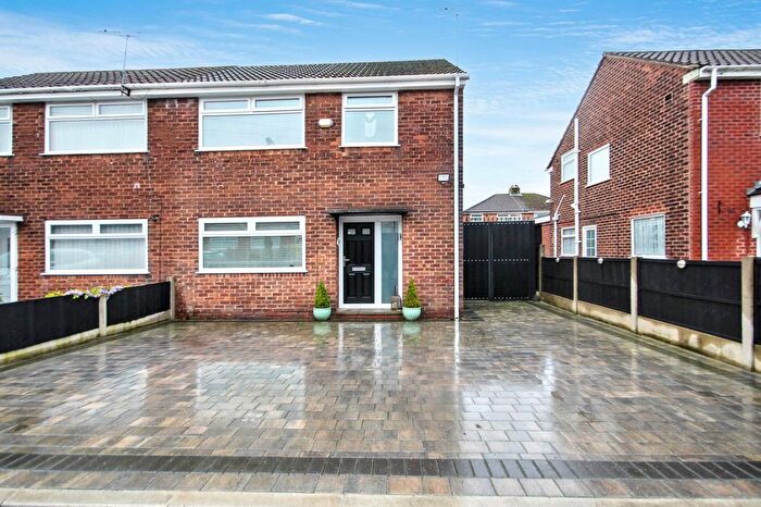 3 Bedroom Semi Detached House To Rent In Maple Avenue, Hindley Green, WN2