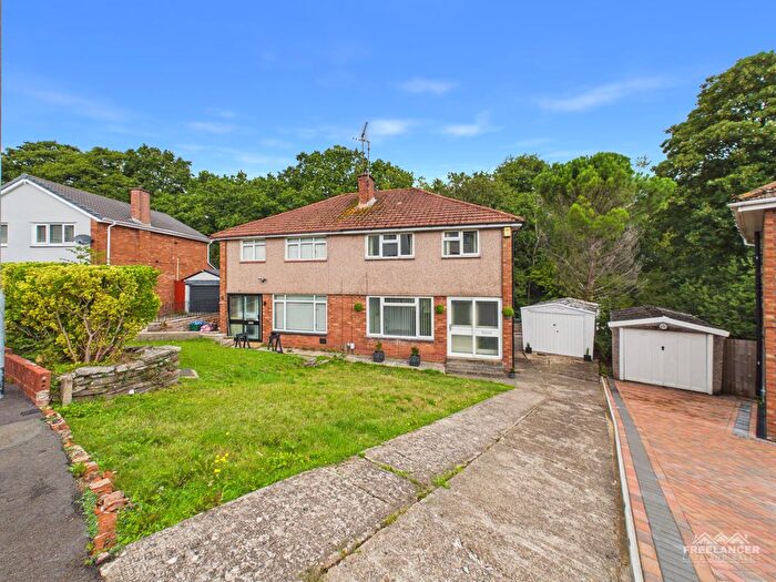 3 Bedroom Semi Detached House For Sale In Alanbrooke Avenue, Newport, NP20