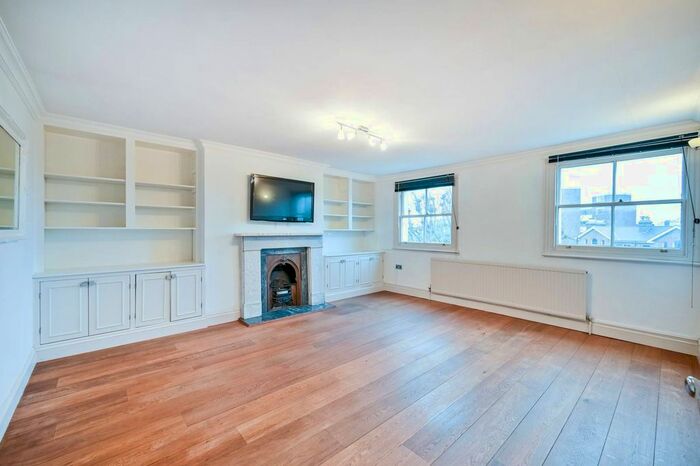 2 Bedroom Flat To Rent In Spring Terrace, Richmond, TW9