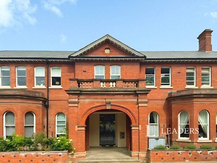 1 Bedroom Apartment For Sale In Meeanee Mews, Colchester, Essex, CO2