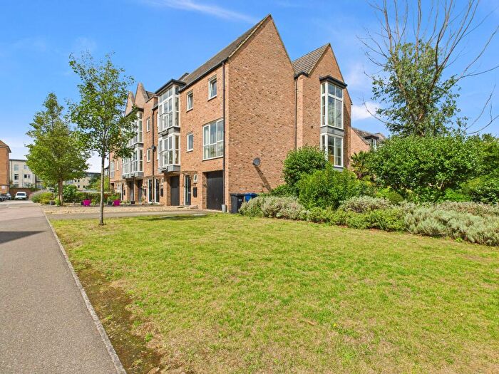 4 Bedroom Town House For Sale In Little Paxton, St. Neots, PE19