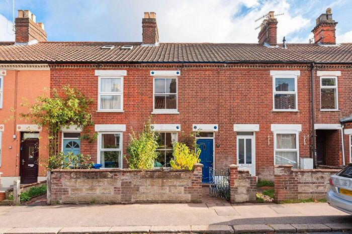 3 Bedroom Terraced House For Sale In Bond Street, Norwich, NR2